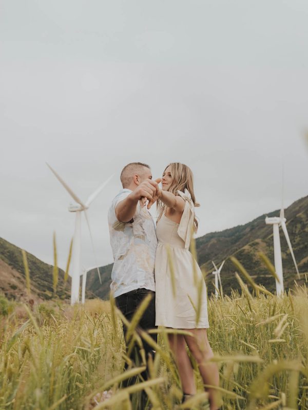 Couples photos in the Windmills.